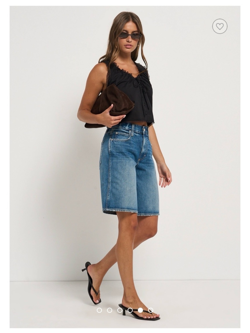 AMO Laura Short - like new!